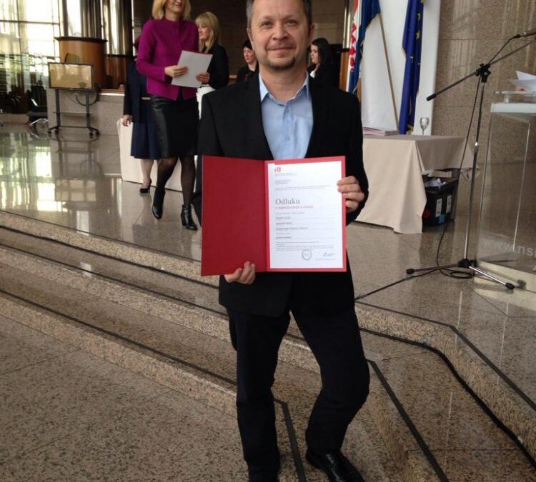 ČESTITKE NAŠEM PROFESORU!