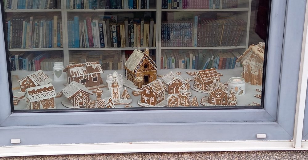 Priča o medenjacima i kućicama od medenjaka