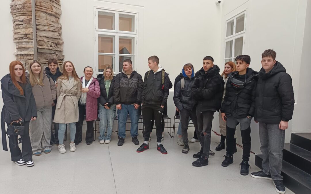 Terenska nastava 2.d i 2.e razreda – Dan posvećen posjetu muzejima